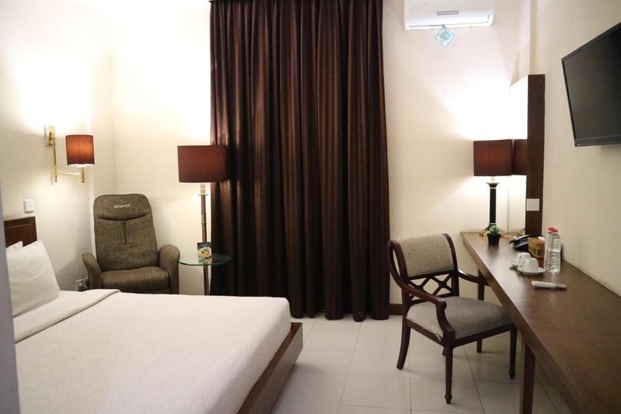 Excellent Seven Boutique Hotel Bandung Kültér fotó