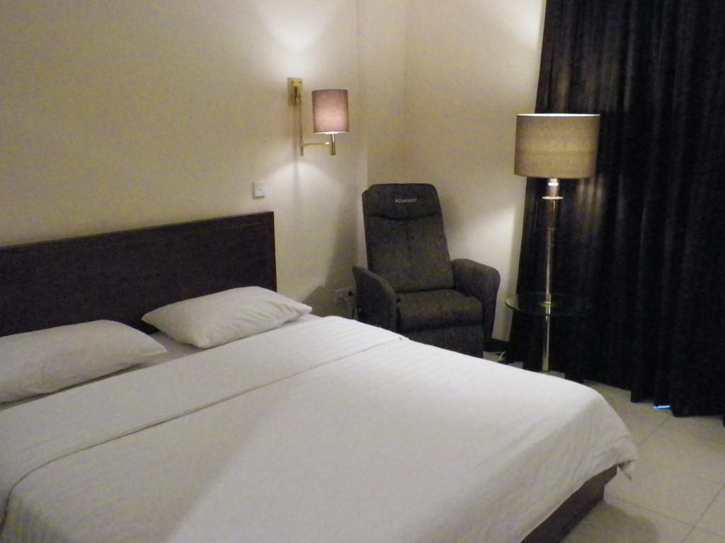 Excellent Seven Boutique Hotel Bandung Szoba fotó