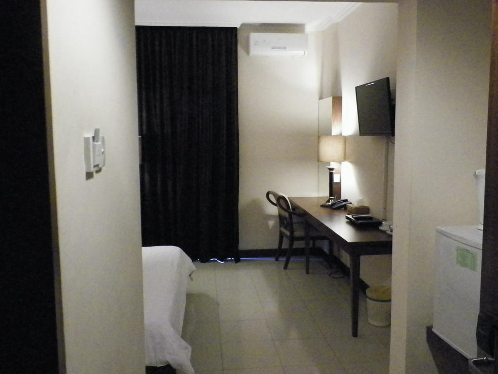 Excellent Seven Boutique Hotel Bandung Szoba fotó