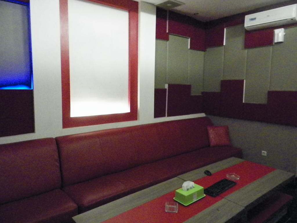 Excellent Seven Boutique Hotel Bandung Kültér fotó